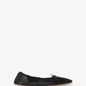 Round Ballet Flat
